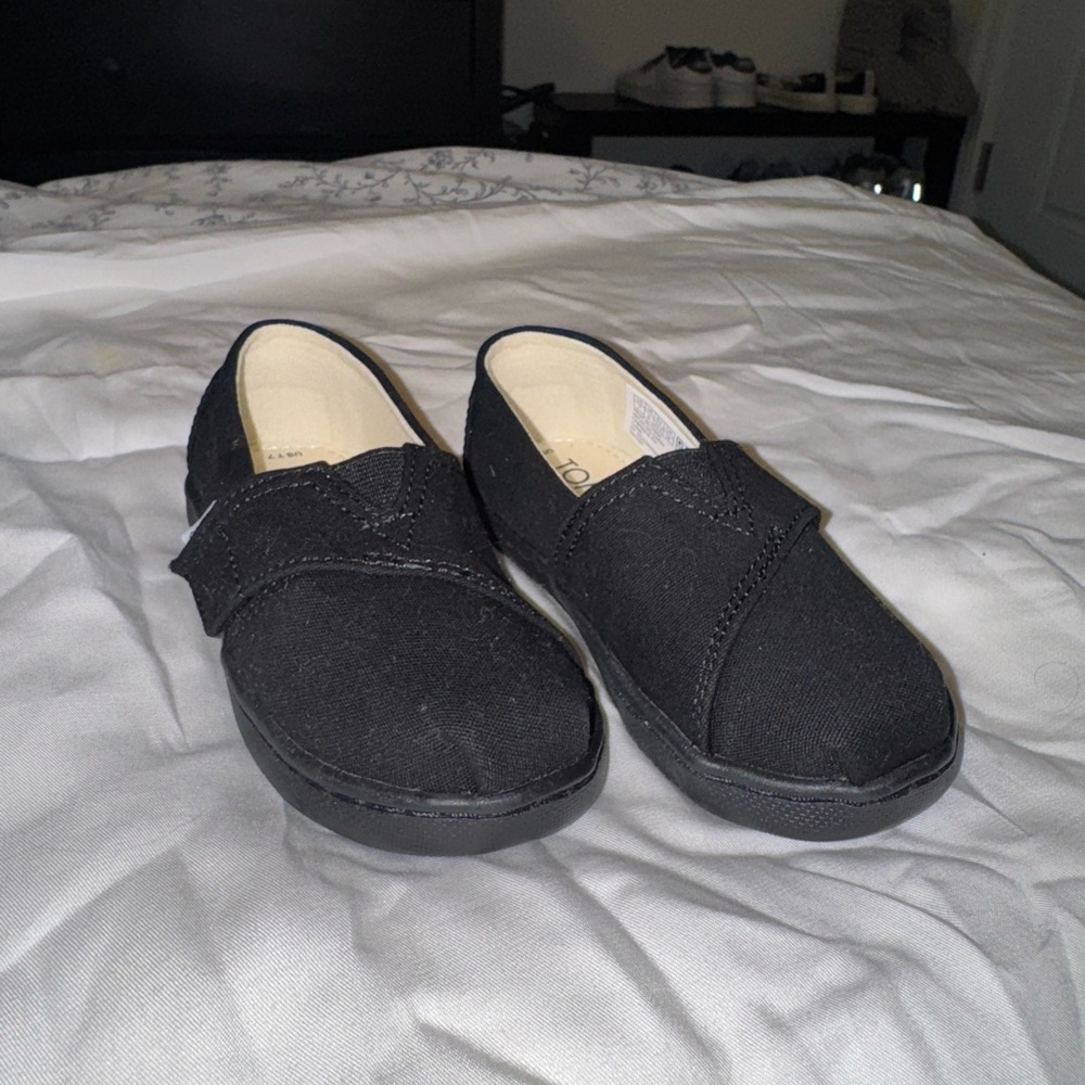 Toms Kids Black Slip-On Shoes